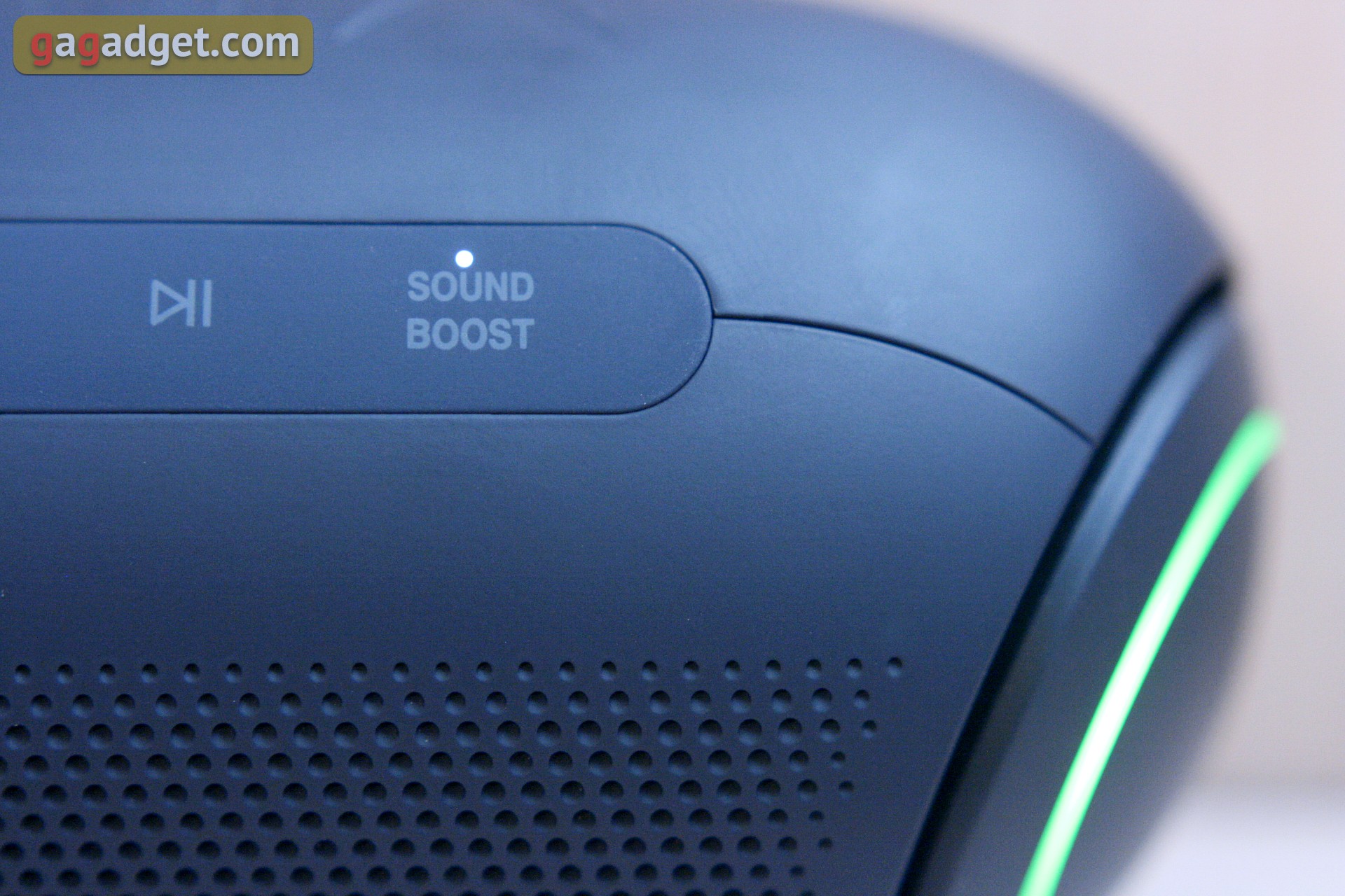 Test de l'enceinte Bluetooth de la série LG XBOOM Go : le bouton magique " Sound Boost "-50 Test de l'enceinte Bluetooth de la série LG XBOOM Go : le bouton magique " Sound Boost "-50