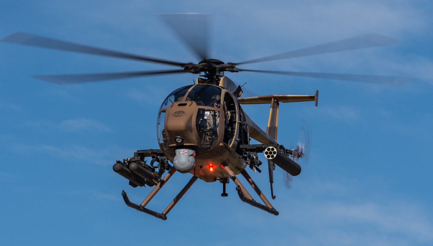 Hélicoptère léger de reconnaissance Boeing AH-6i Hélicoptère léger de reconnaissance Boeing AH-6i