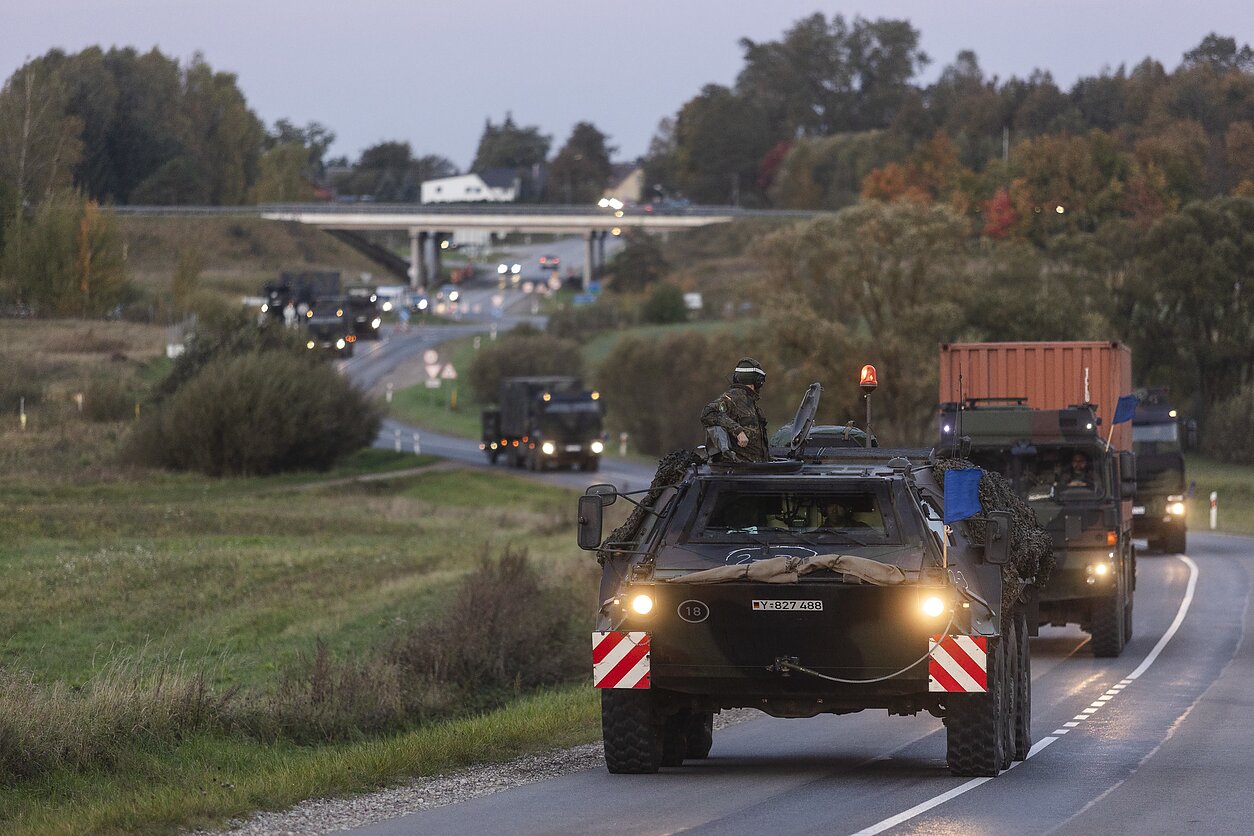 Convoi militaire en Lituanie