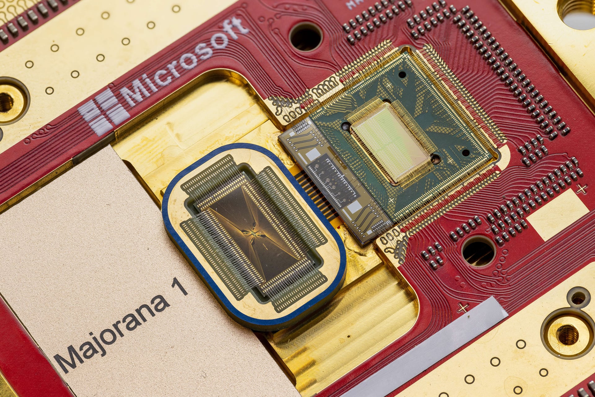 Puce de calcul quantique Majorana 1 Puce de calcul quantique Majorana 1. Source : Microsoft