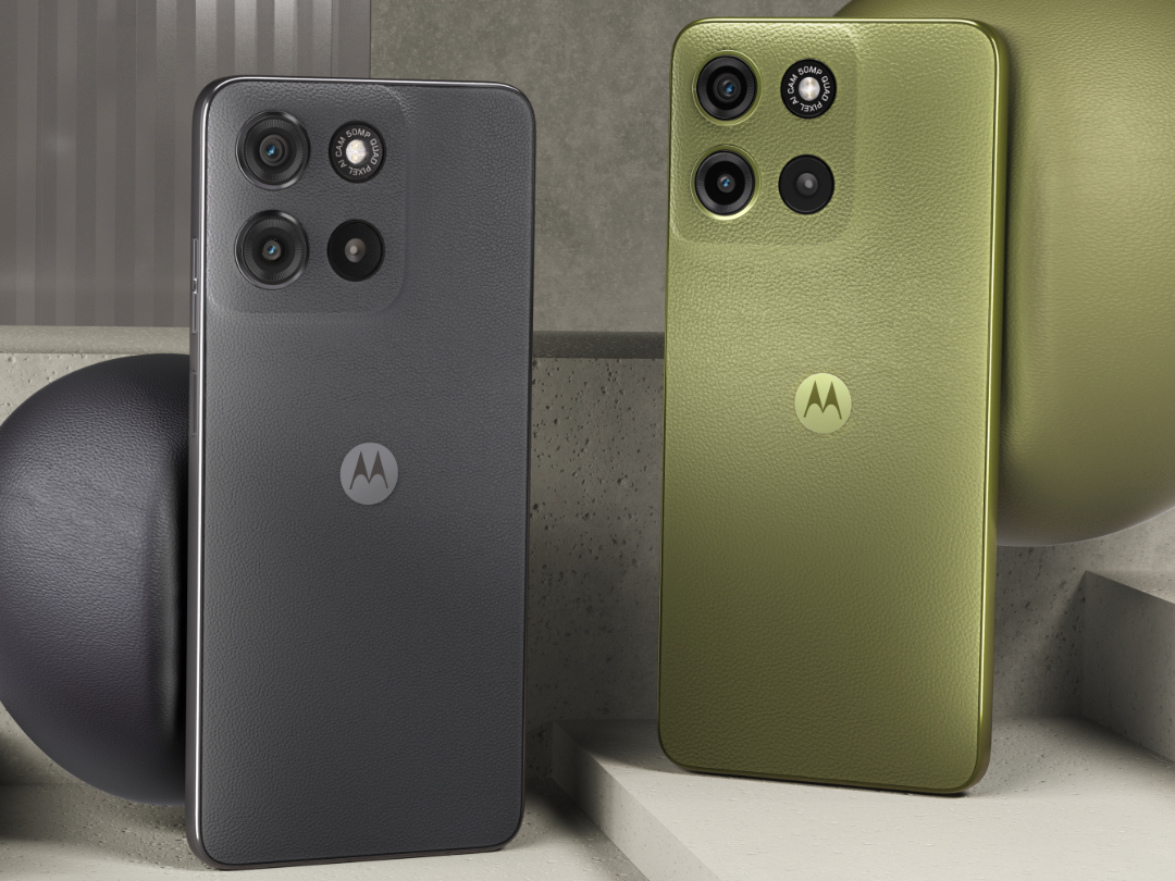 Moto G15 Power en Gris Gravité et Vert Iguane Moto G15 Power en Gris Gravité et Vert Iguane