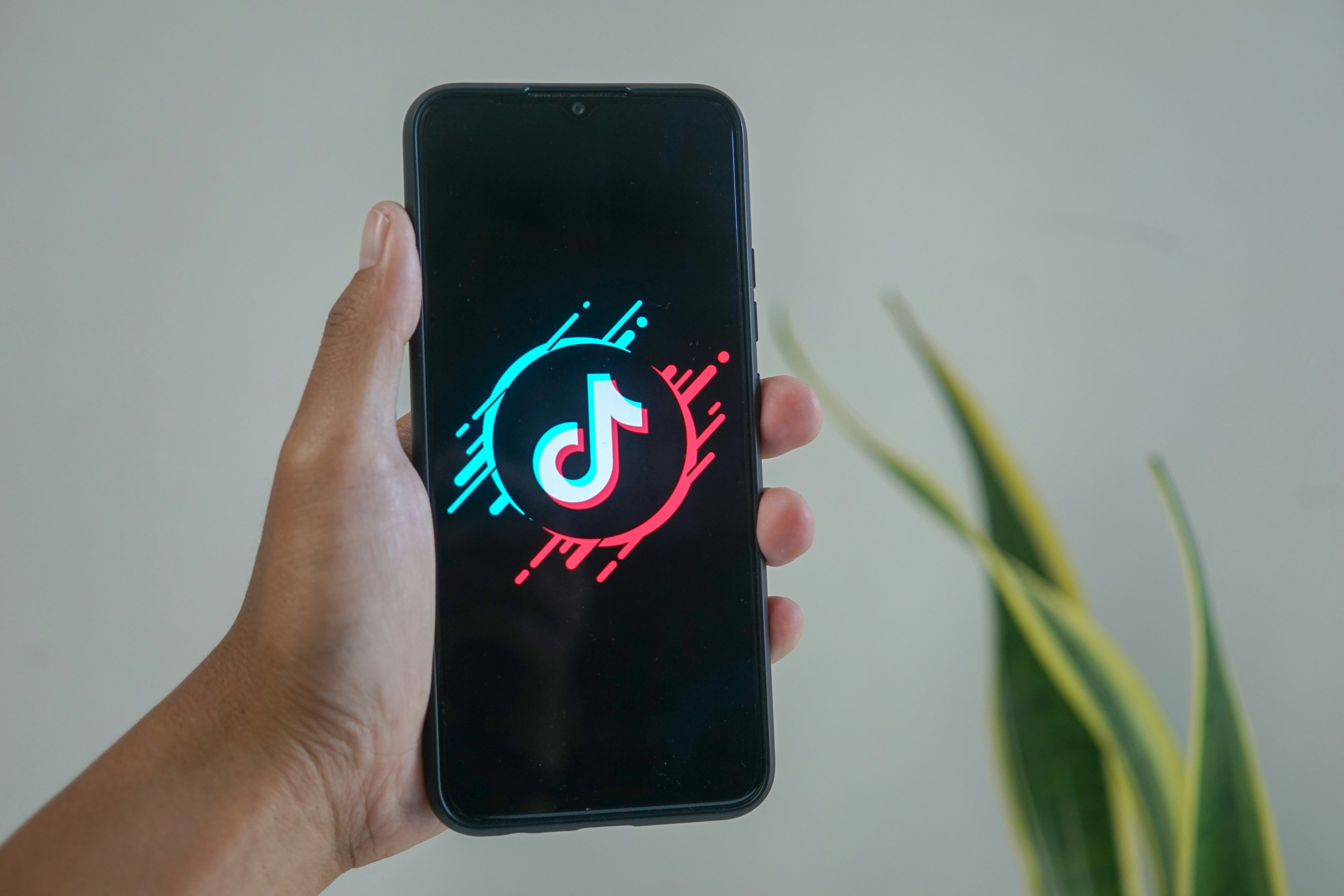 TikTok teste une fonction de génération de chansons assistée par l'IA TikTok teste une fonction de génération de chansons assistée par l'IA