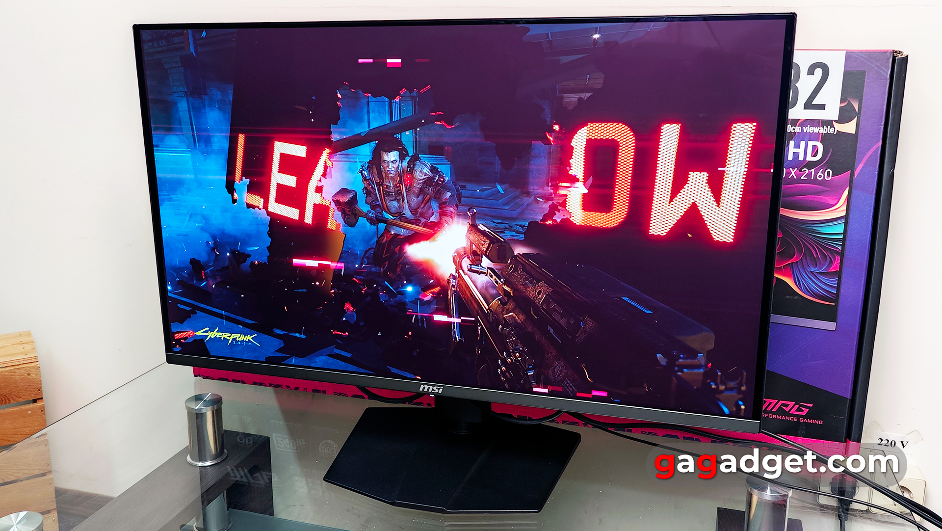 Огляд MSI MPG 321URX QD-OLED Огляд MSI MPG 321URX QD-OLED