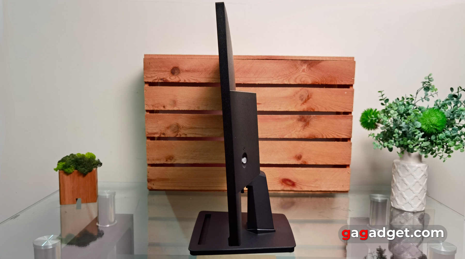 Огляд MSI PRO MP251 Огляд MSI PRO MP251