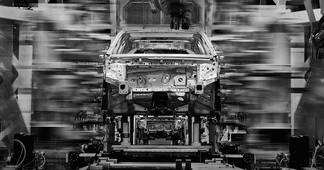 Carrosserie de la nouvelle Jeep Compass à l'usine en Italie La carrosserie de la nouvelle Jeep Compass