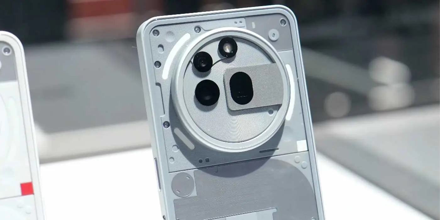 Nothing Phone 3a Pro au MWC 2025 Nothing Phone 3a Pro au MWC 2025