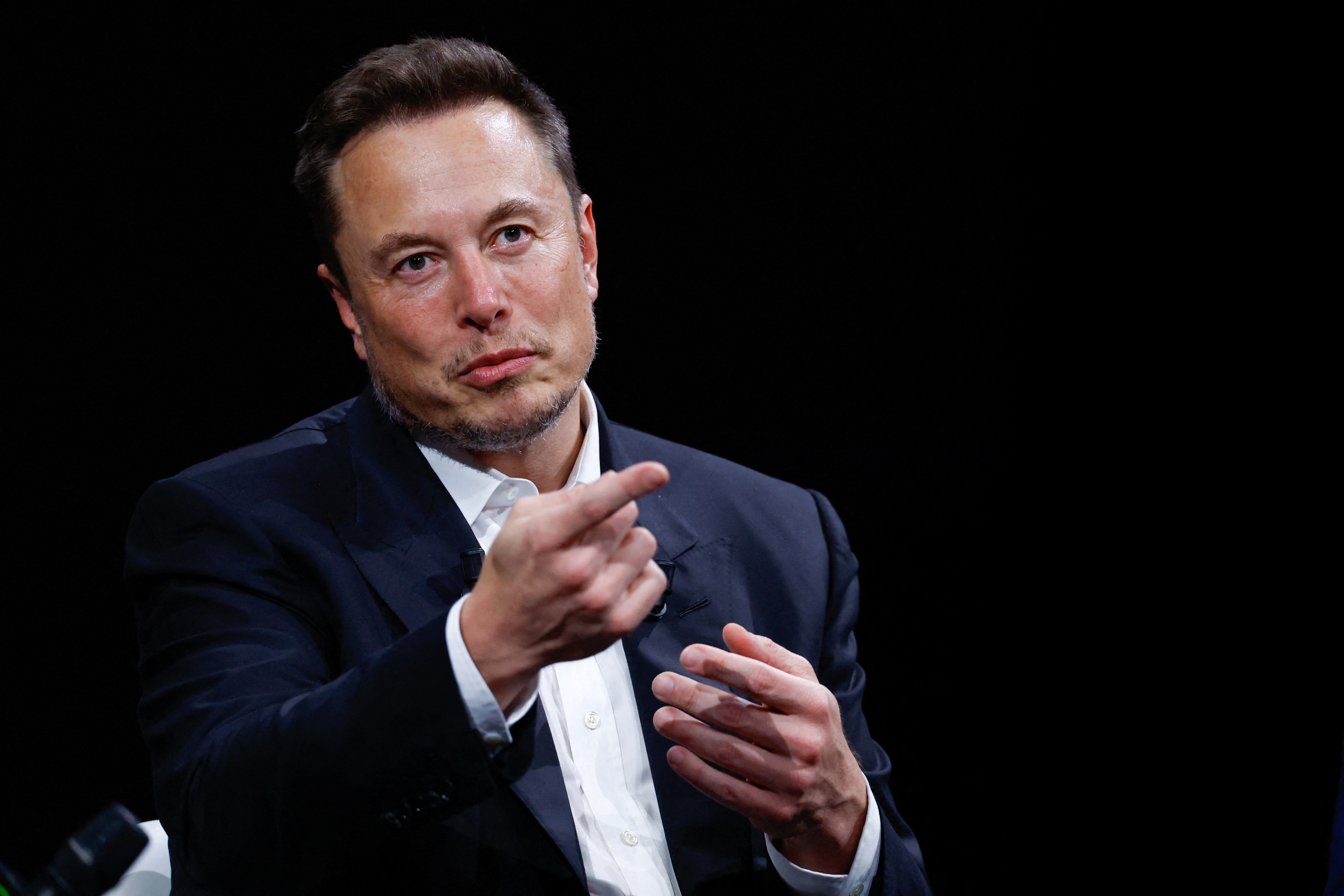 Elon Musk participera au sommet sur la sécurité de l'IA organisé par Rishi Sunak à Bletchley Park Elon Musk participera au sommet sur la sécurité de l'IA organisé par Rishi Sunak à Bletchley Park