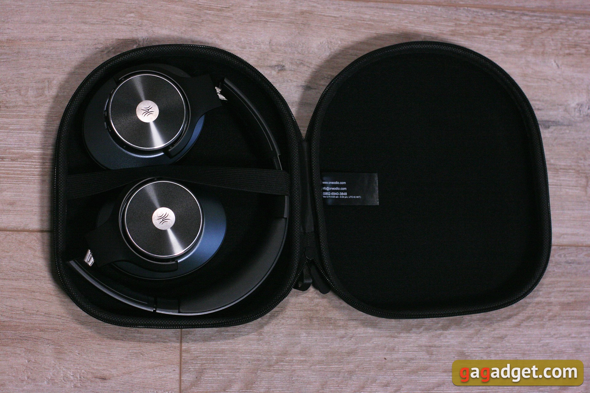 Le maître du son transparent : les écouteurs fermés OneOdio A10 Hybrid Noise Cancelling-13 Le maître du son transparent : les écouteurs fermés OneOdio A10 Hybrid Noise Cancelling-13