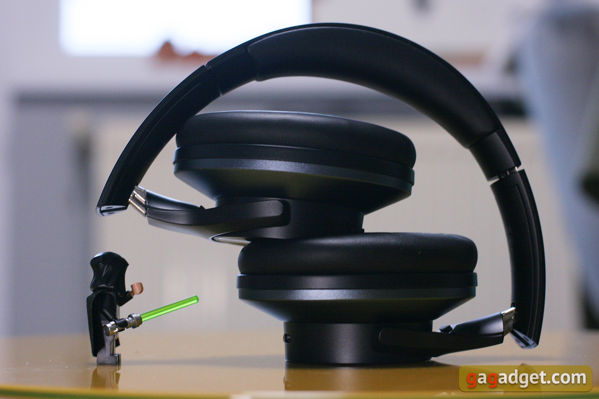 Le maître du son transparent : les écouteurs fermés OneOdio A10 Hybrid Noise Cancelling-11 Le maître du son transparent : les écouteurs fermés OneOdio A10 Hybrid Noise Cancelling-11