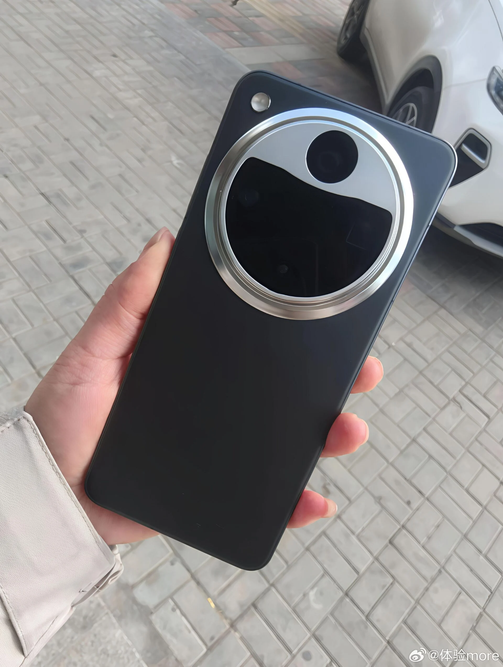 Design de l'Oppo Find X8 Ultra Design de l'Oppo Find X8 Ultra
