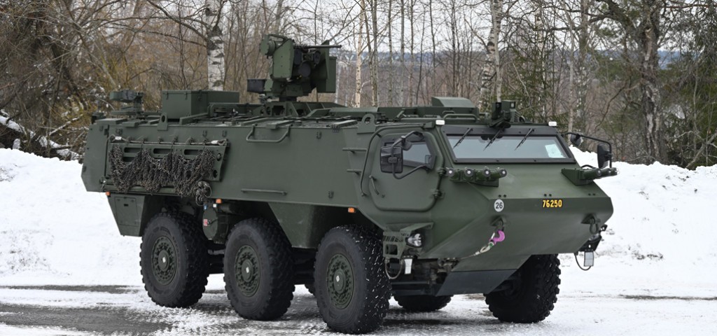 Patria 6×6. Illustration : Patria Patria 6x6 véhicule blindé de transport de troupes