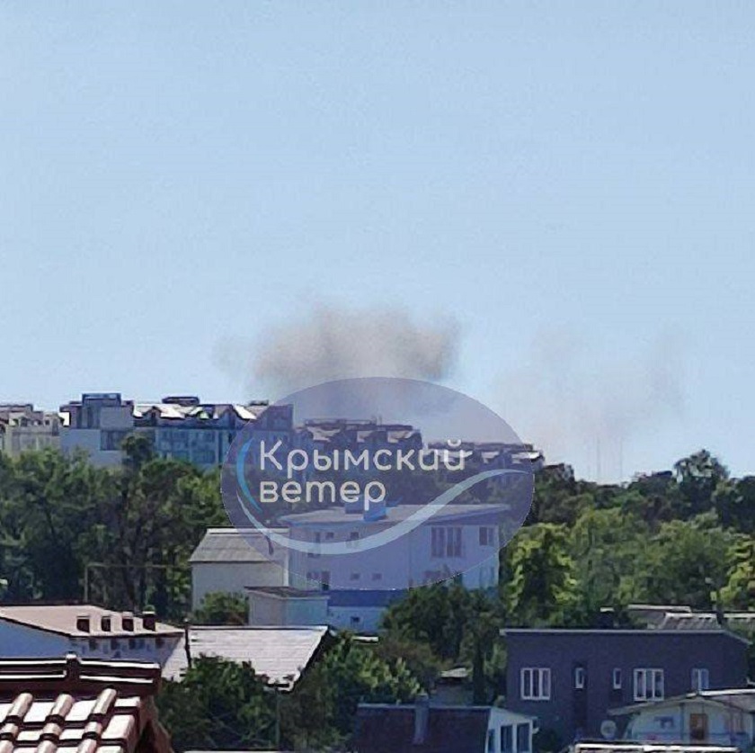 Des missiles ukrainiens détruisent le quartier général de la flotte russe de la mer Noire en Crimée-3 Des missiles ukrainiens détruisent le quartier général de la flotte russe de la mer Noire en Crimée-3