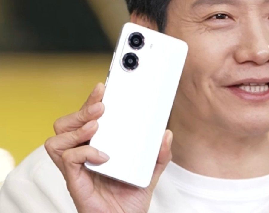 En fait, le smartphone Redmi Turbo 4 En fait, le smartphone Redmi Turbo 4