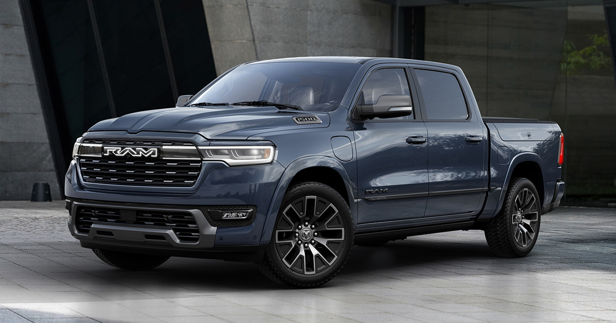 Ram 1500 Ramcharger en mouvement Ram 1500 Ramcharger en mouvement