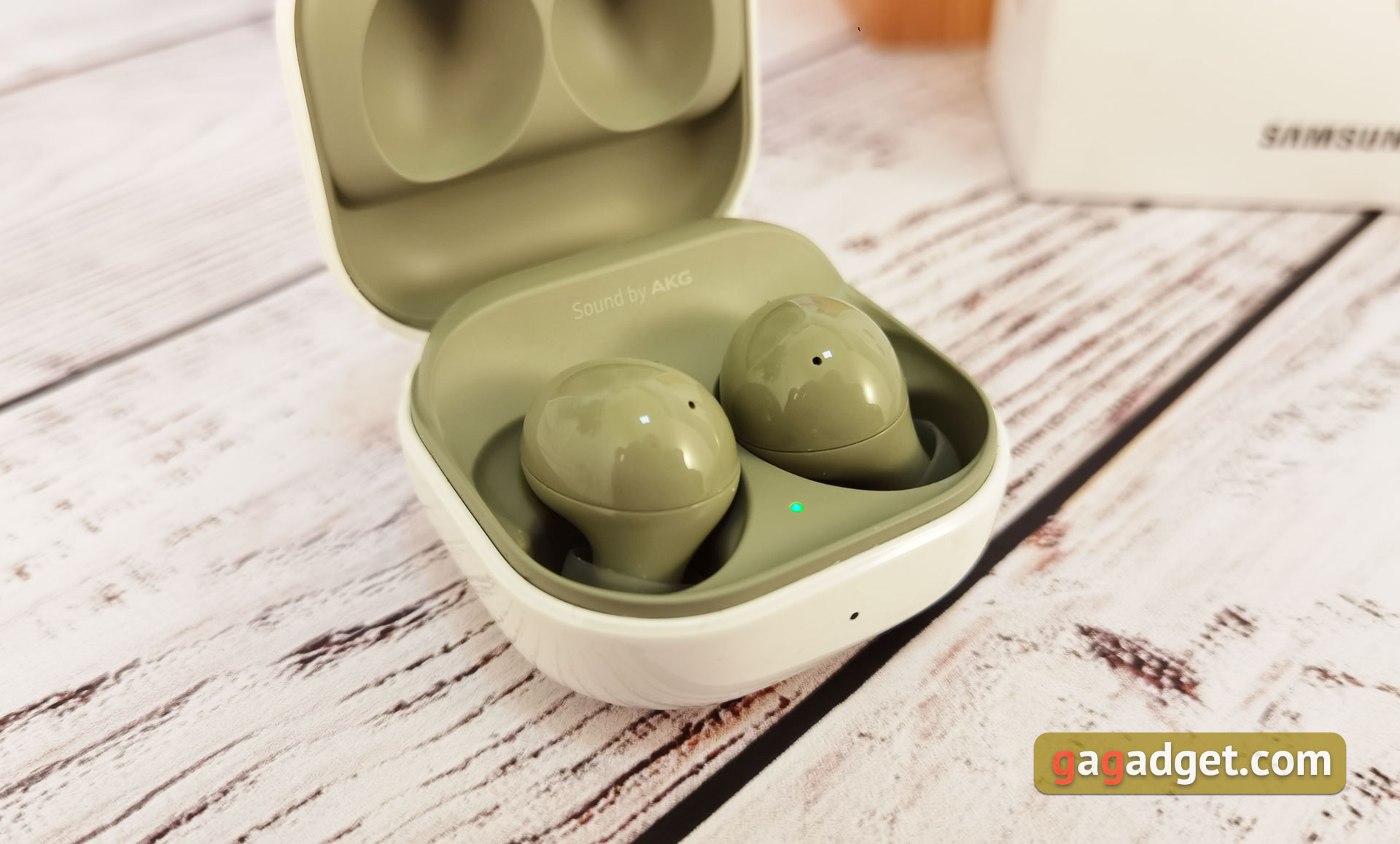 Critique du Samsung Galaxy Buds2: écouteurs miniatures TWS avec annulation active du bruit-4 Critique du Samsung Galaxy Buds2: écouteurs miniatures TWS avec annulation active du bruit-4