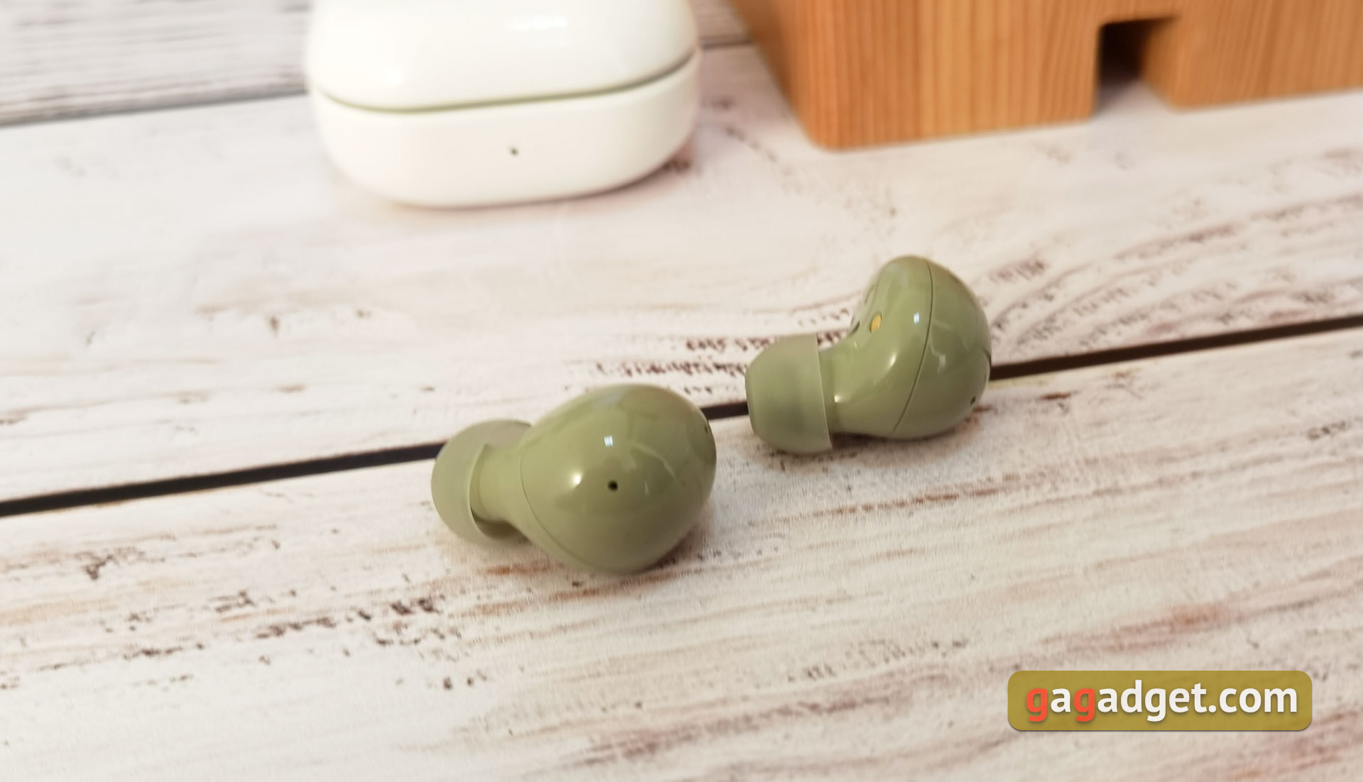 Critique du Samsung Galaxy Buds2: écouteurs miniatures TWS avec annulation active du bruit-6 Critique du Samsung Galaxy Buds2: écouteurs miniatures TWS avec annulation active du bruit-6
