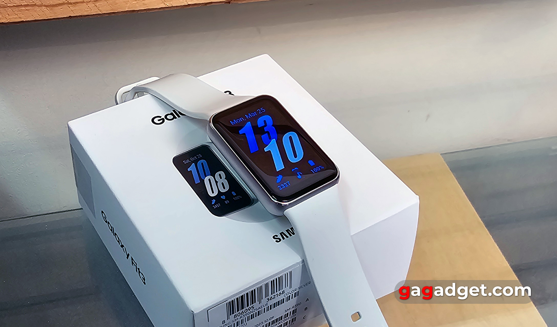 Огляд Samsung Galaxy Fit3 Огляд Samsung Galaxy Fit3