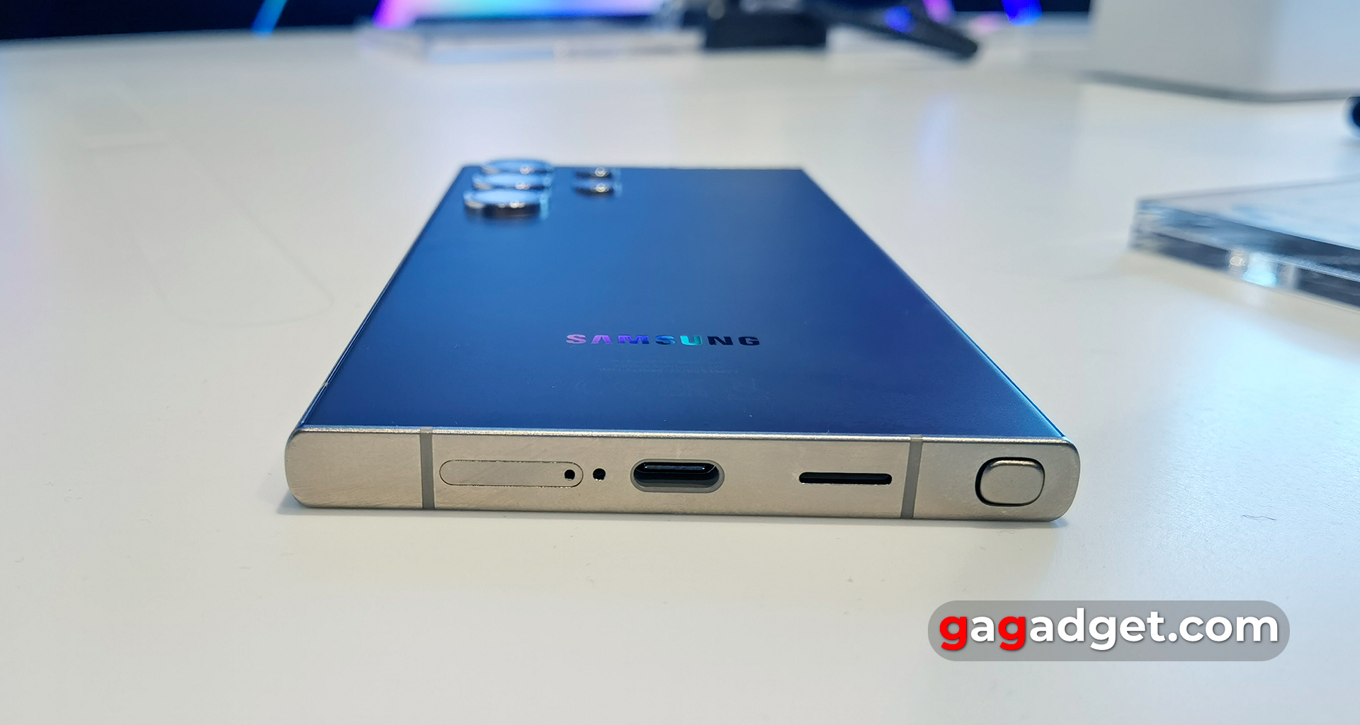Перший погляд на флагманську лінійку Samsung Galaxy S24 Перший погляд на флагманську лінійку Samsung Galaxy S24