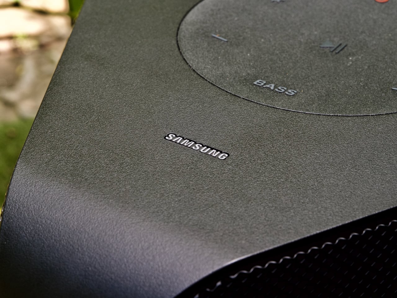 Roi de l'ambiance : Samsung Sound Tower MX-ST50B haut-parleur robuste avec batterie intégrée et rétroéclairage LED-5 Roi de l'ambiance : Samsung Sound Tower MX-ST50B haut-parleur robuste avec batterie intégrée et rétroéclairage LED-5