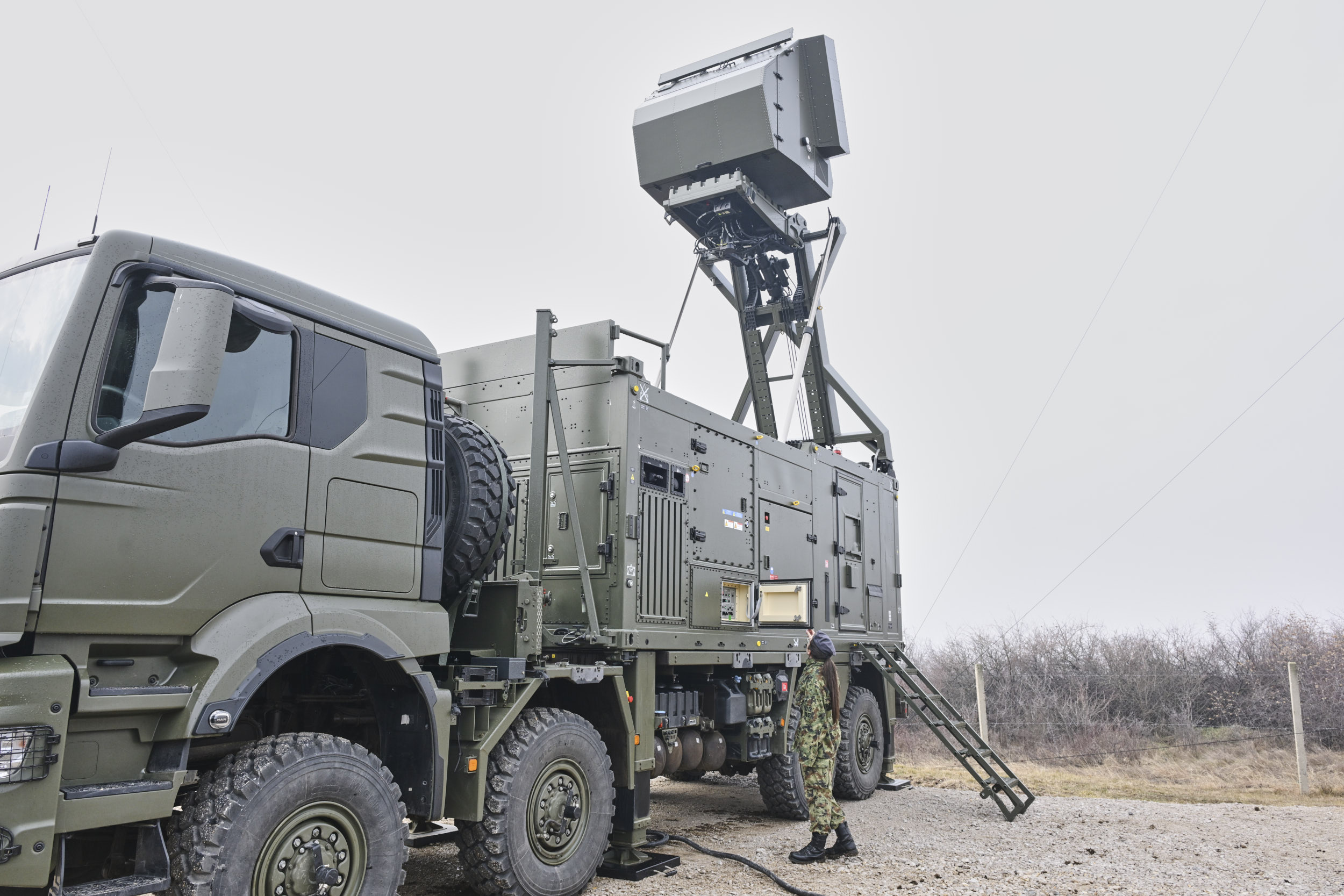 Radar GM200 de l'armée serbe Radar GM200 de l'armée serbe