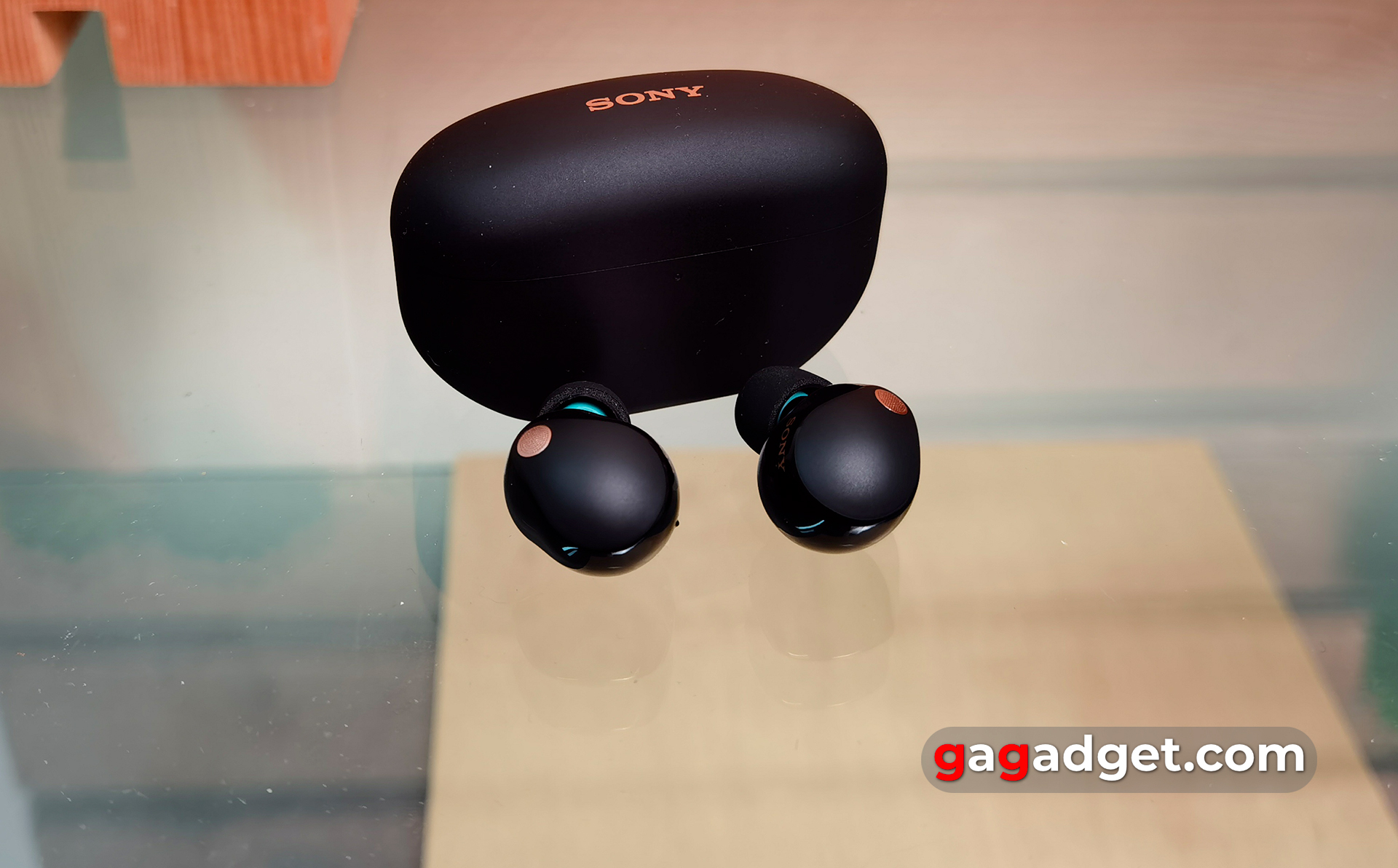Огляд Sony WF-1000XM5 Огляд Sony WF-1000XM5