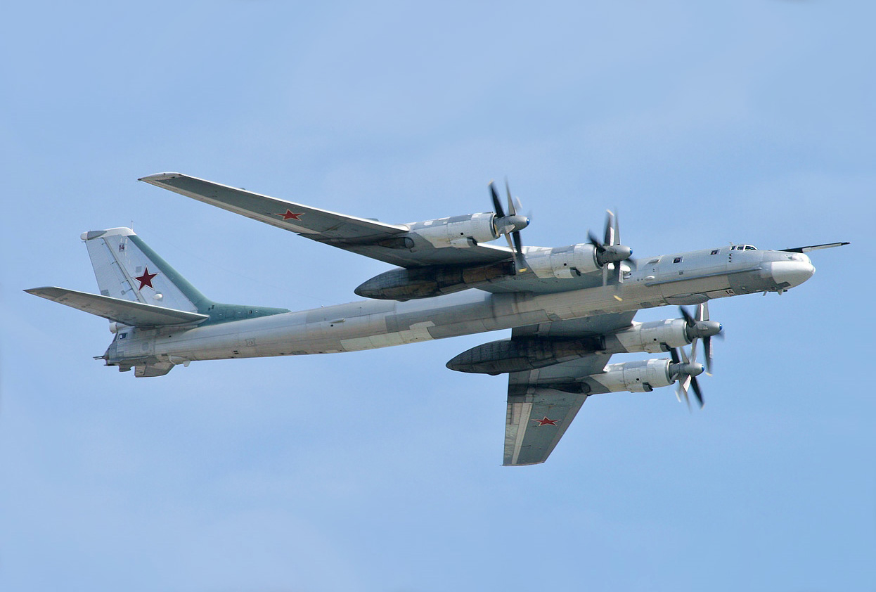 Le bombardier stratégique Tu-95