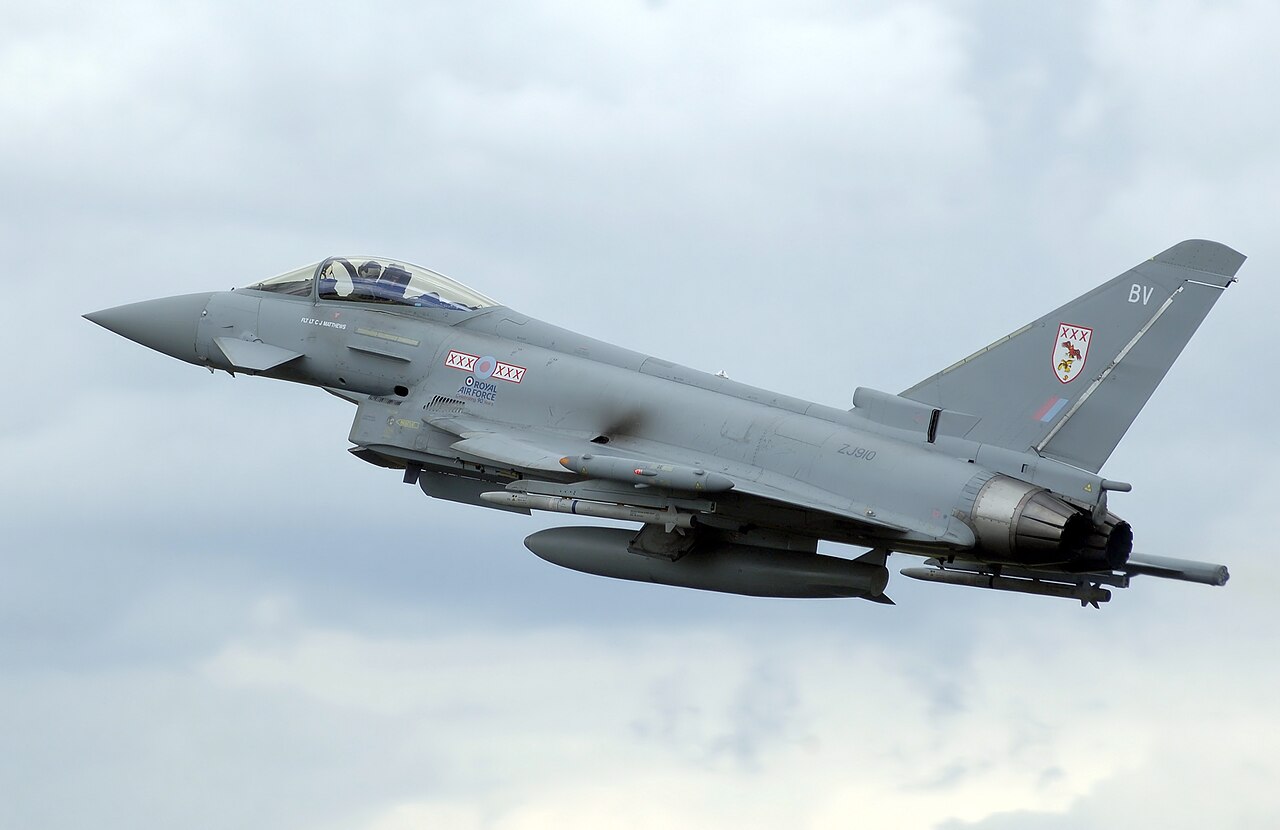 Eurofighter Typhoon Eurofighter Typhoon. Illustration de Wikipedia