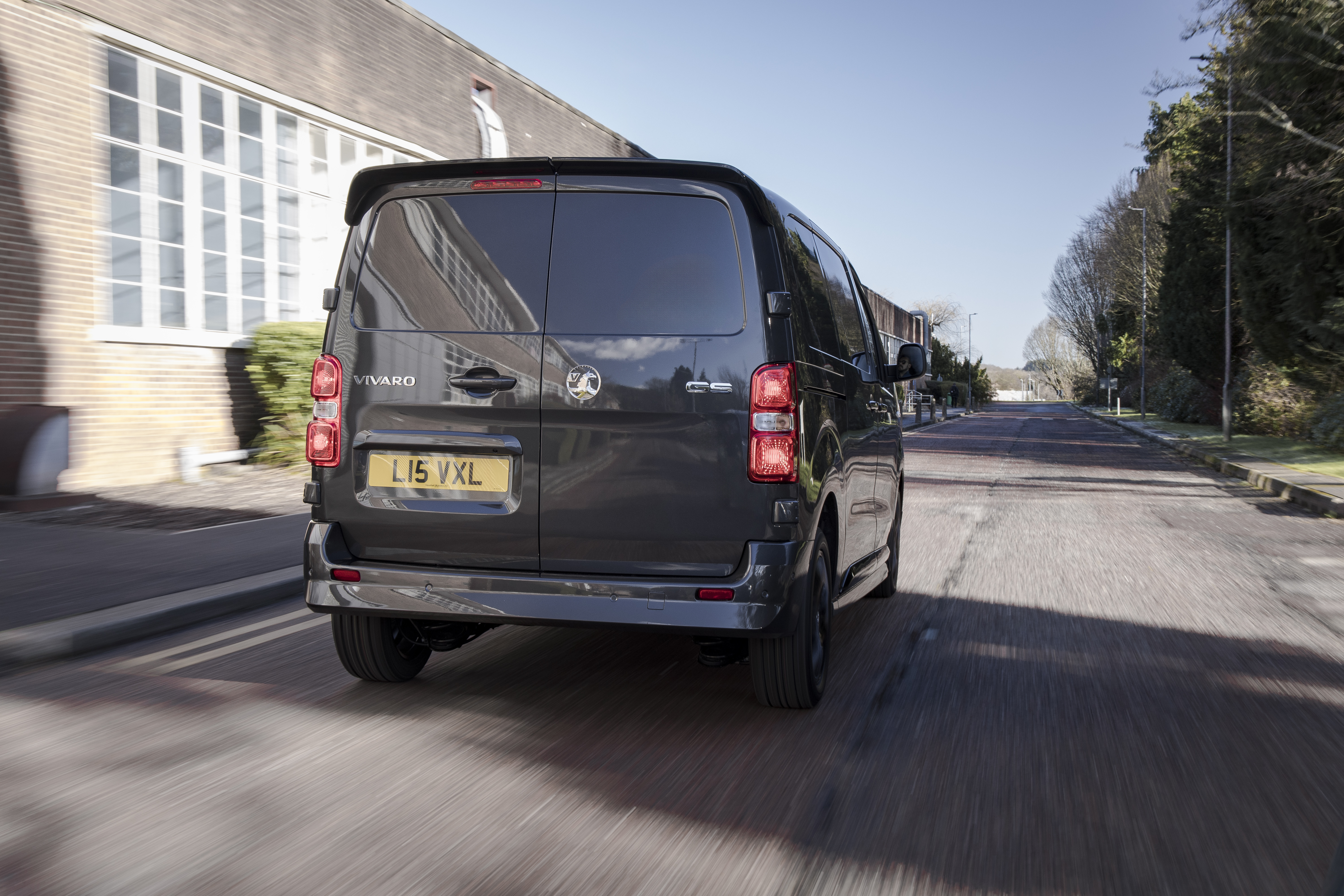 Aileron arrière du Vauxhall Vivaro GS Aileron arrière du Vauxhall Vivaro GS