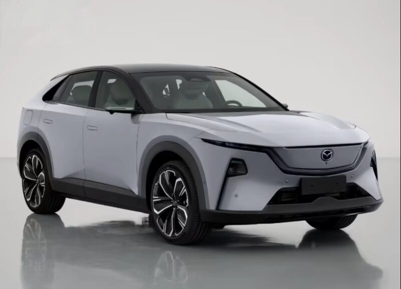 Intérieur arrière du Mazda EZ-60 Intérieur arrière du Mazda EZ-60