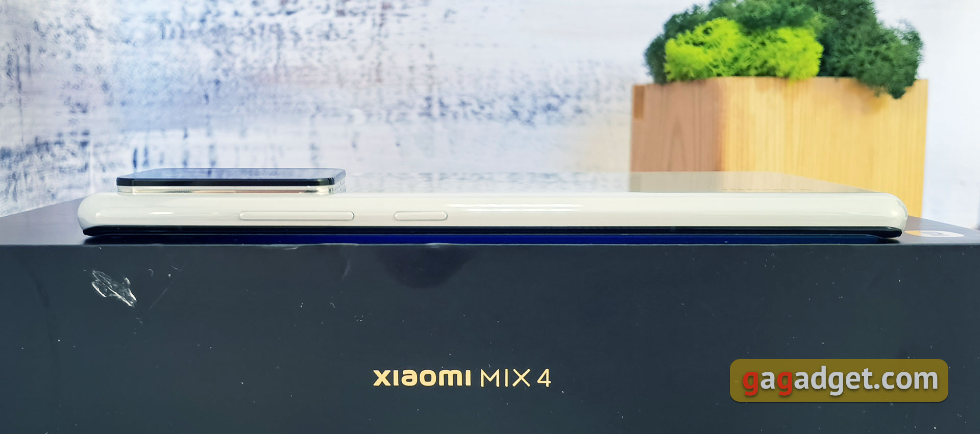 Xiaomi MIX 4 de mes propres yeux : une caméra frontale sous l'écran que l'on ne voit pas vraiment-15 Xiaomi MIX 4 de mes propres yeux : une caméra frontale sous l'écran que l'on ne voit pas vraiment-15